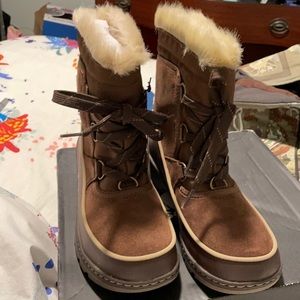 Sorel Women's Tivoli III Boots